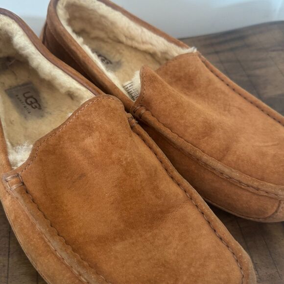 UGG Australia Ascot Chestnut Sheepskin Slippers Mens 12 Loafers Moccasins House main image 9